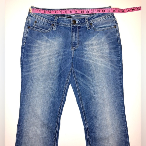 A.N.A Women’s Curvy Bootcut Jeans Size- 6 - Picture 5 of 9